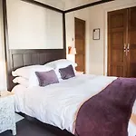 The Royal Otel 3*