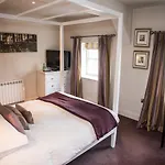 The Royal Otel