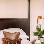 The Royal Szálloda 3*