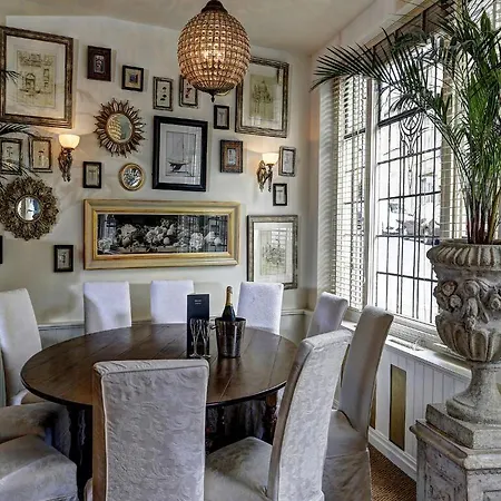 The Royal Kirkby Lonsdale