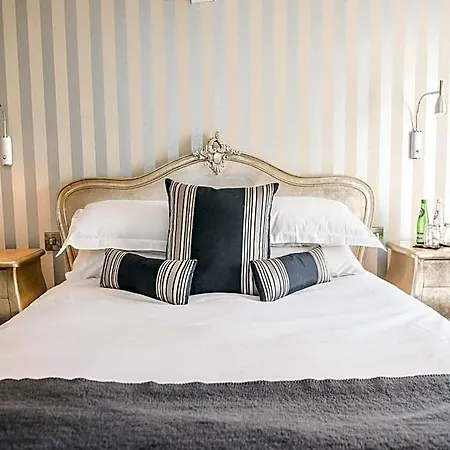 The Royal Kirkby Lonsdale