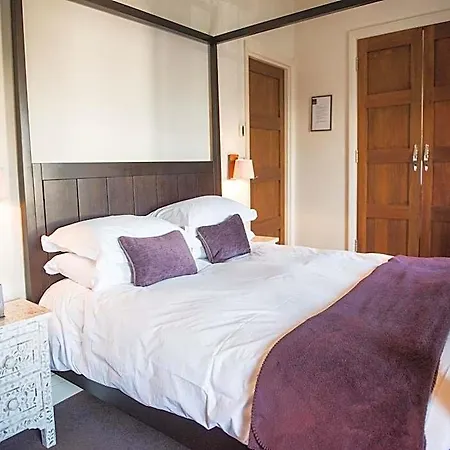 The Royal Kirkby Lonsdale