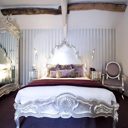 The Royal Hotel 3*
