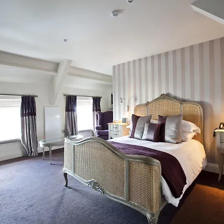 The Royal 3* Kirkby Lonsdale