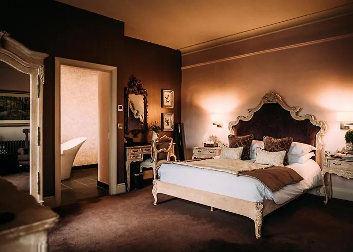 The Royal 3* Kirkby Lonsdale