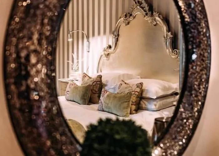 The Royal 3* Kirkby Lonsdale