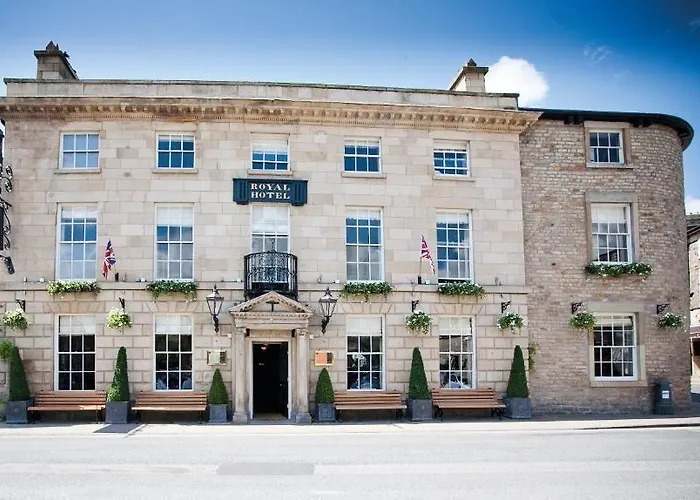 The Royal 3* Kirkby Lonsdale