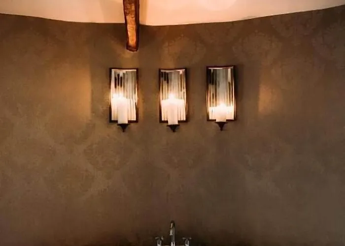 The Royal 3* Kirkby Lonsdale