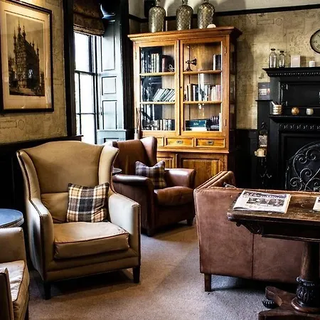 The Royal 3* Kirkby Lonsdale